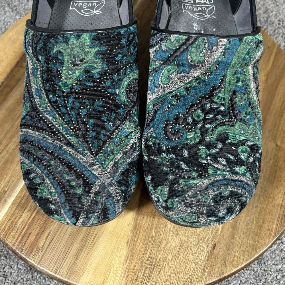 Dansko Vegan Women’s Size EU 39 US 8.5 Green Paisley Tapestry Slip On Clog Shoes - Picture 4 of 12
